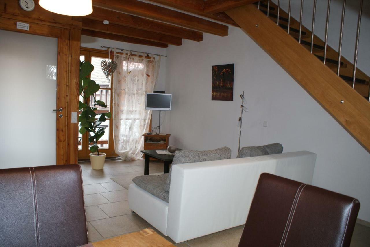 Gaestehaus Ehrhardt Schweigen-Rechtenbach Luaran gambar
